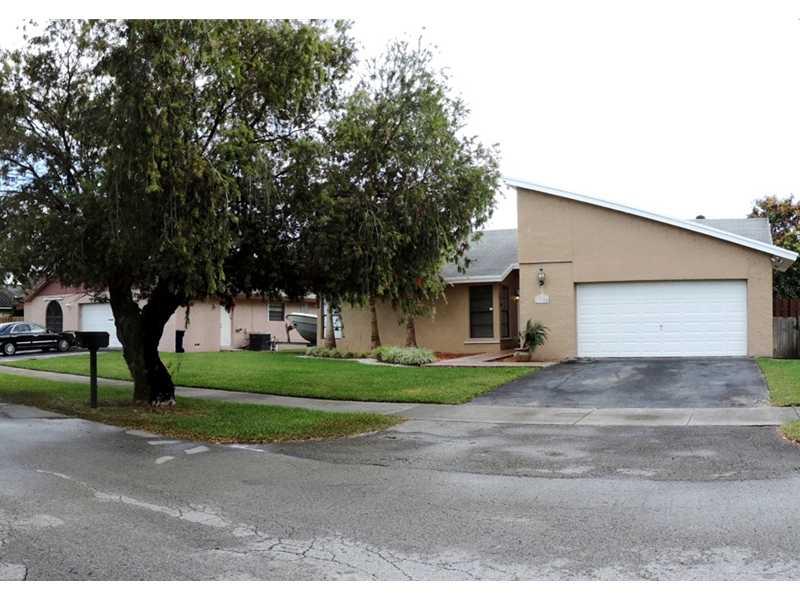 CARAVEL AT CALUSA - Residential