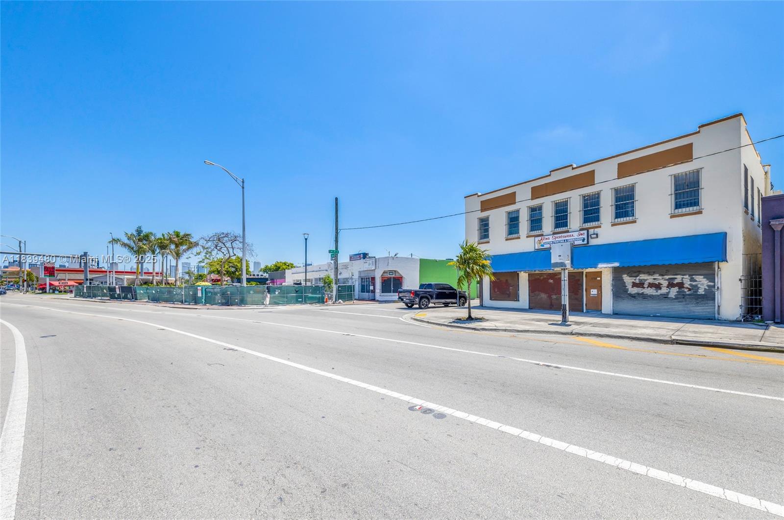 1730 W Flagler St