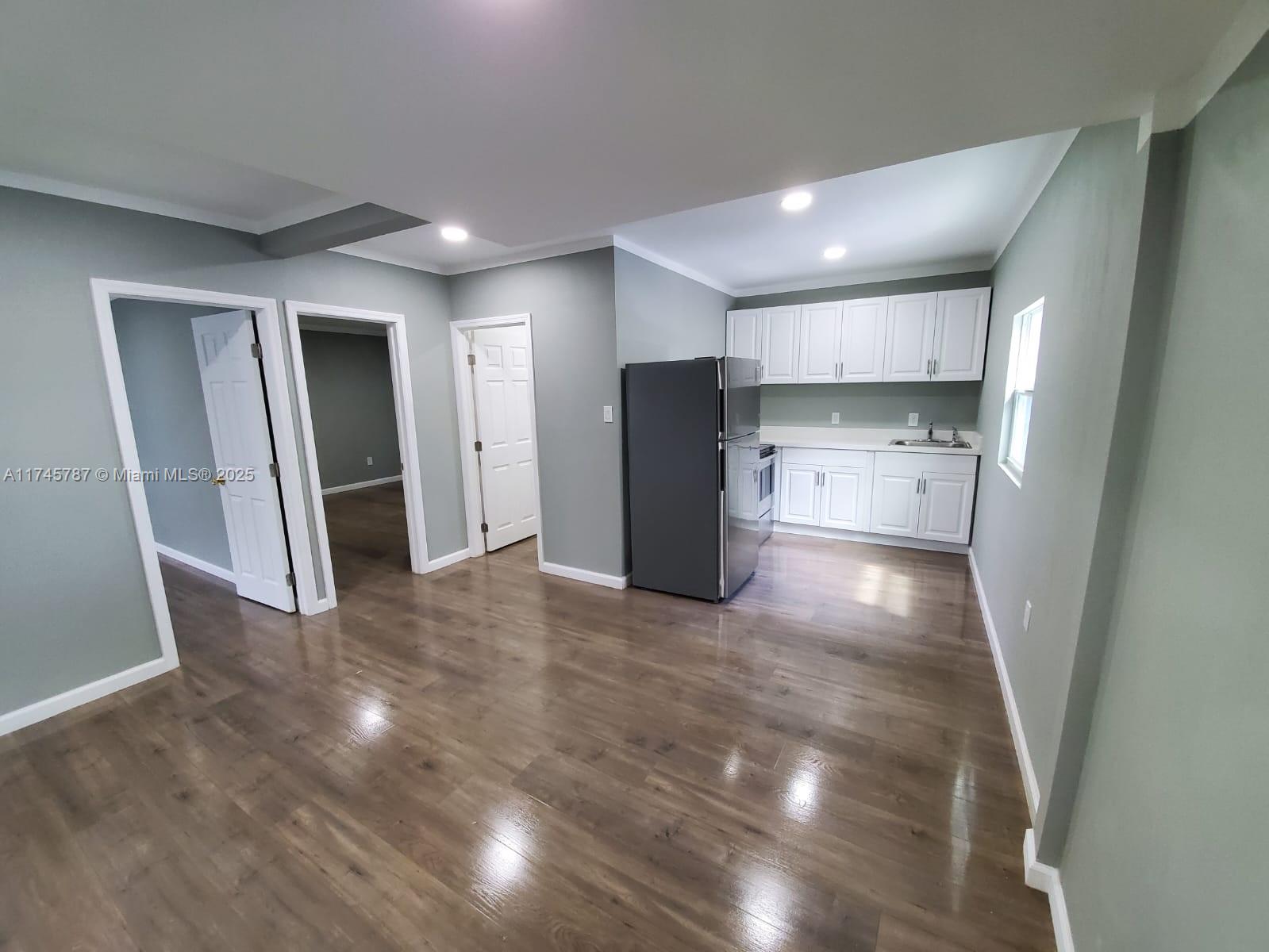MELROSE HEIGHTS 2ND SEC - Residential