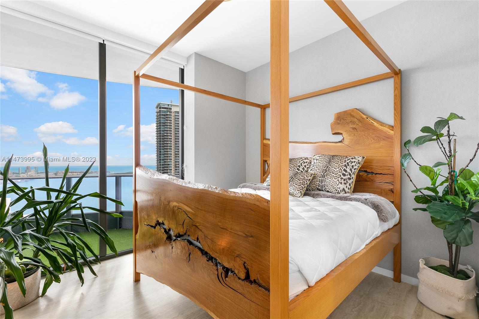 BRICKELL FLATIRON CONDO - Residential