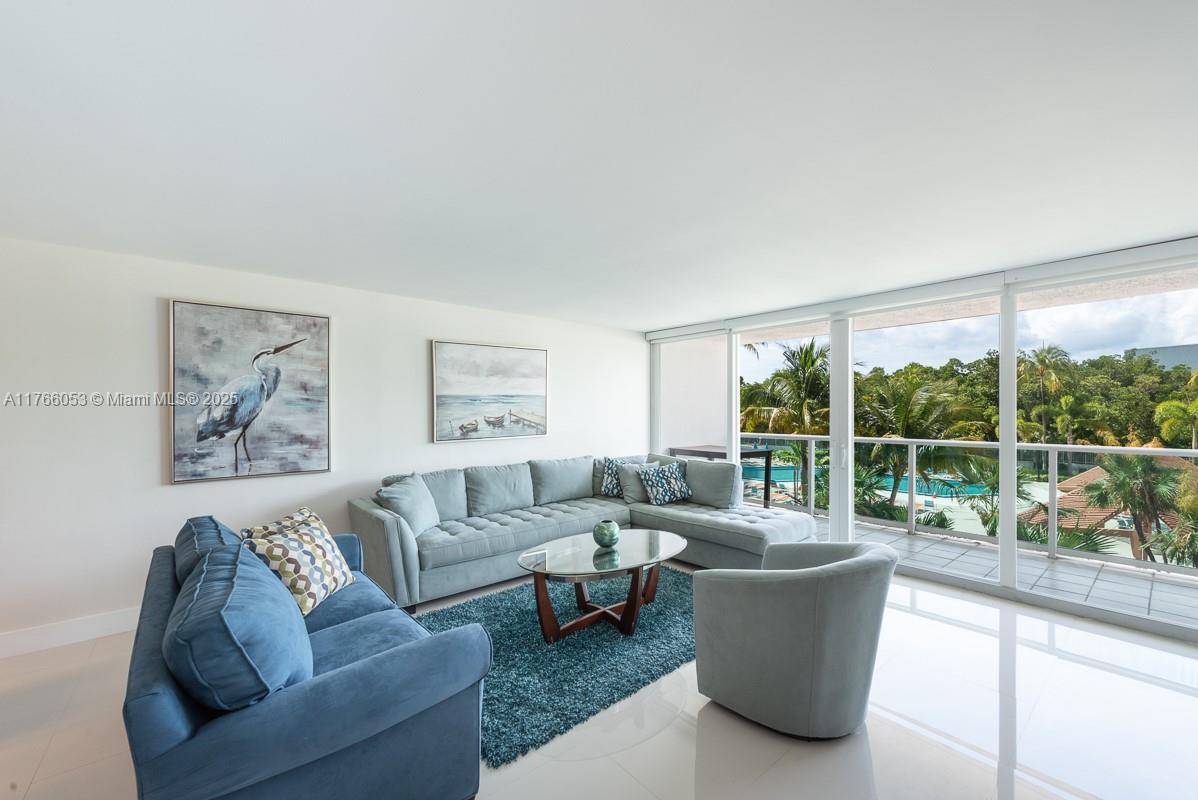 ARLEN HOUSE EAST CONDO - Residential