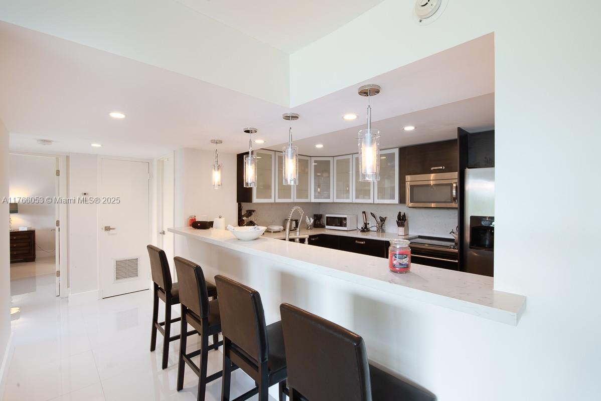 ARLEN HOUSE EAST CONDO - Residential