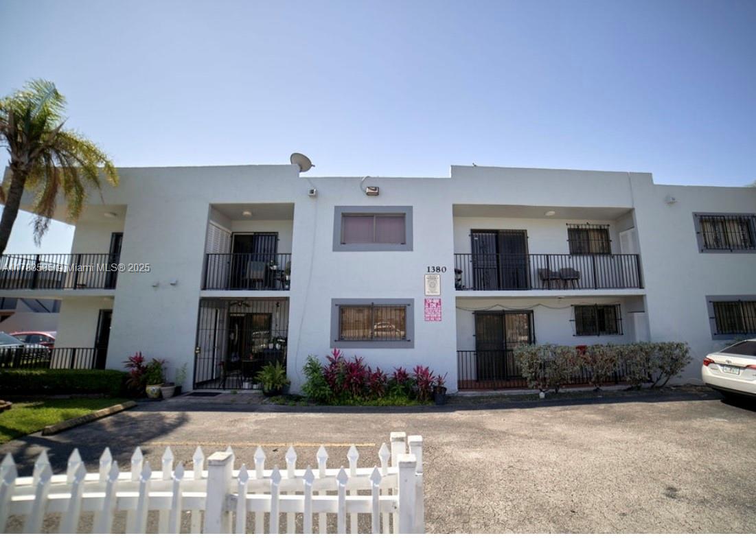 VILLAS DEL SOL CONDO - Residential