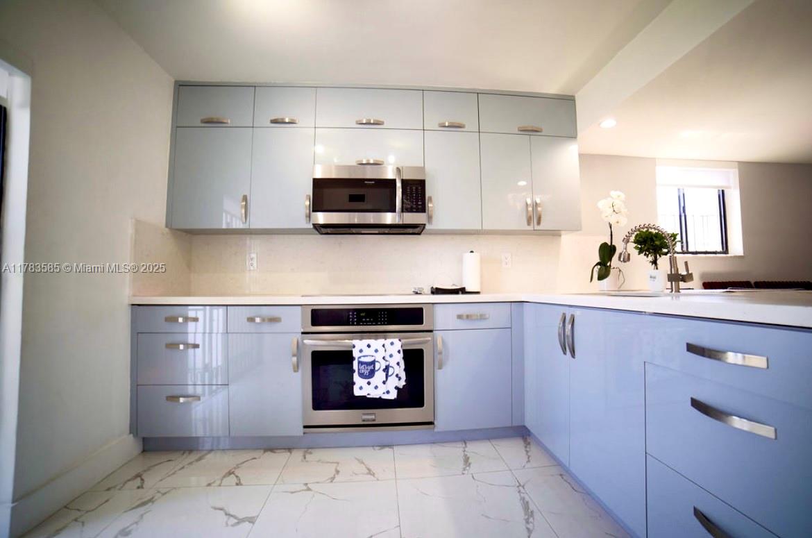 VILLAS DEL SOL CONDO - Residential