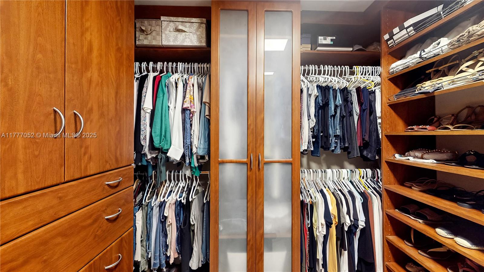 CORAL REEF ESTATES 2ND AD - Residential