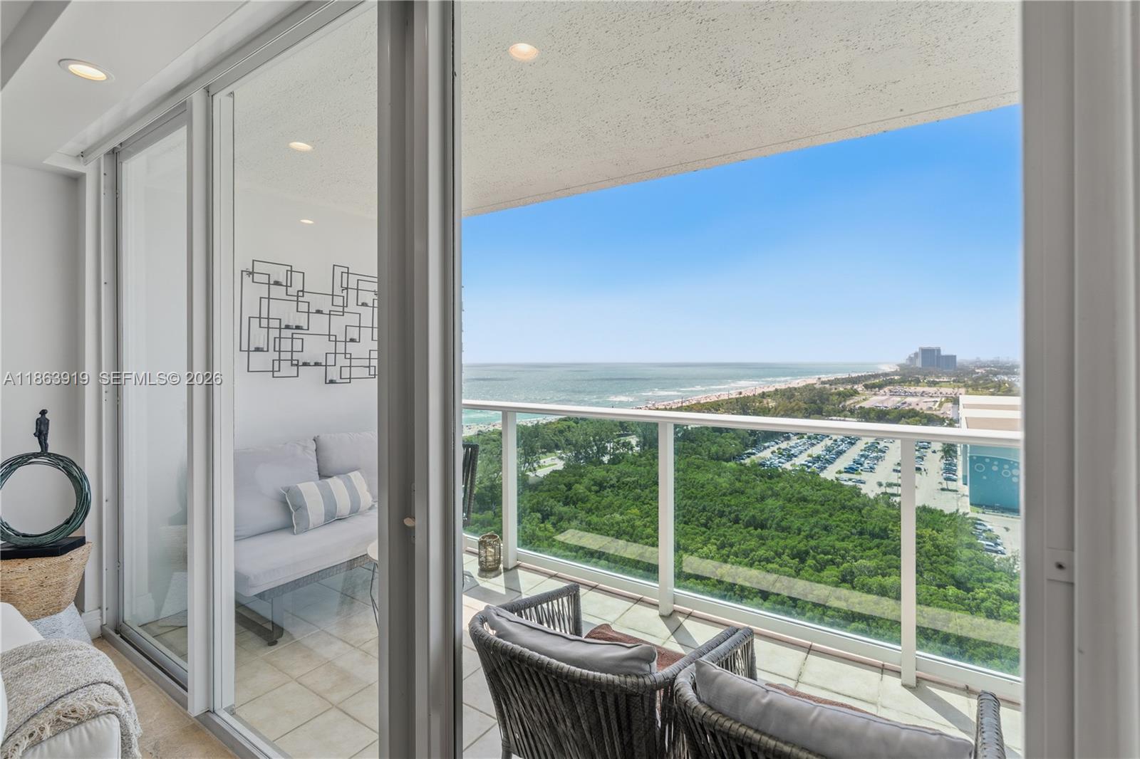 ARLEN HOUSE EAST CONDO - Residential