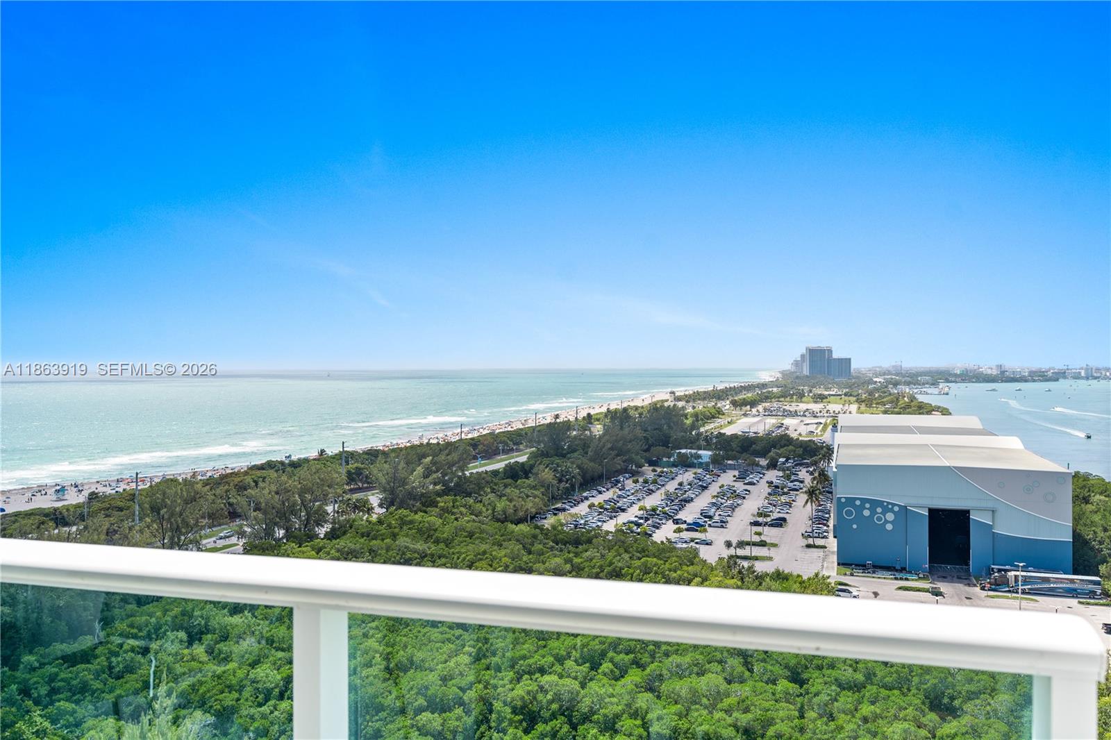 ARLEN HOUSE EAST CONDO - Residential