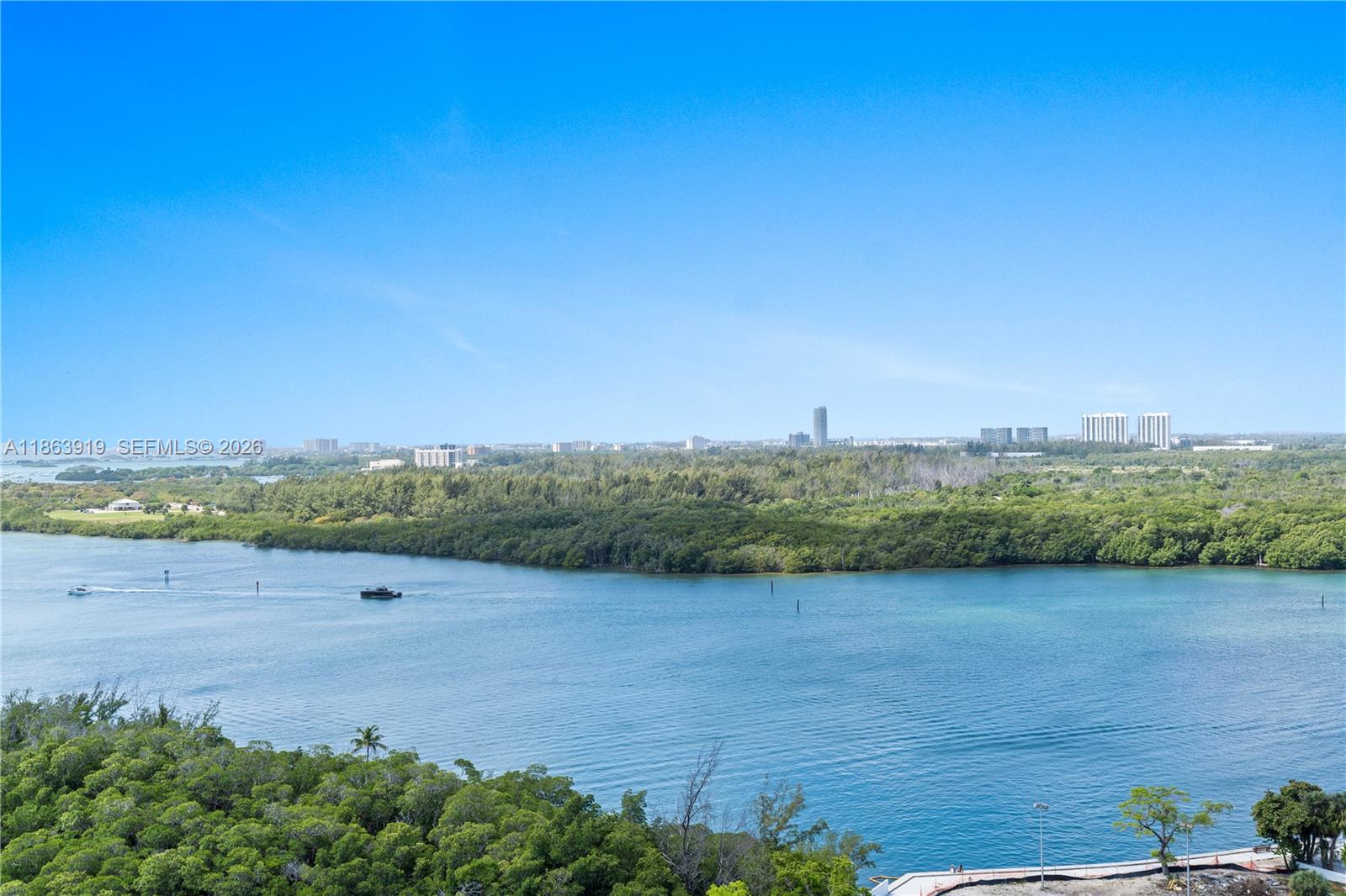 ARLEN HOUSE EAST CONDO - Residential