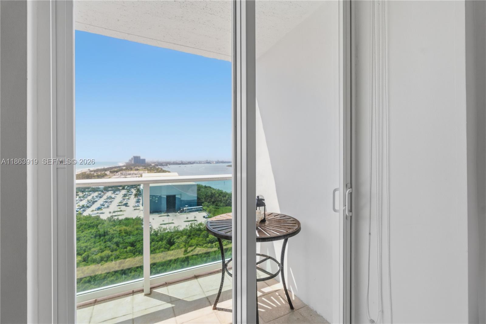 ARLEN HOUSE EAST CONDO - Residential