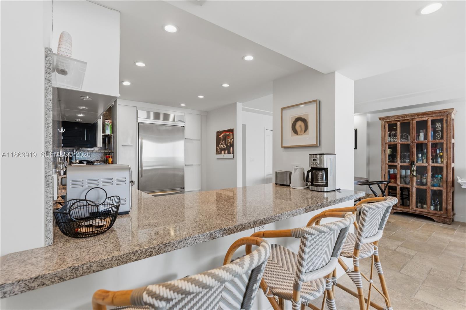 ARLEN HOUSE EAST CONDO - Residential