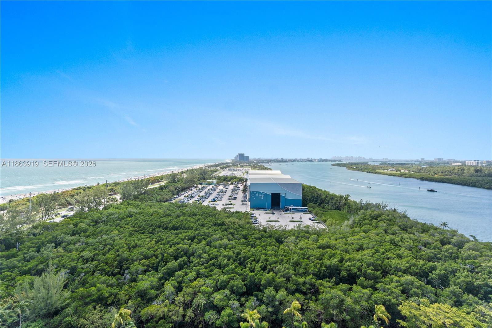 ARLEN HOUSE EAST CONDO - Residential