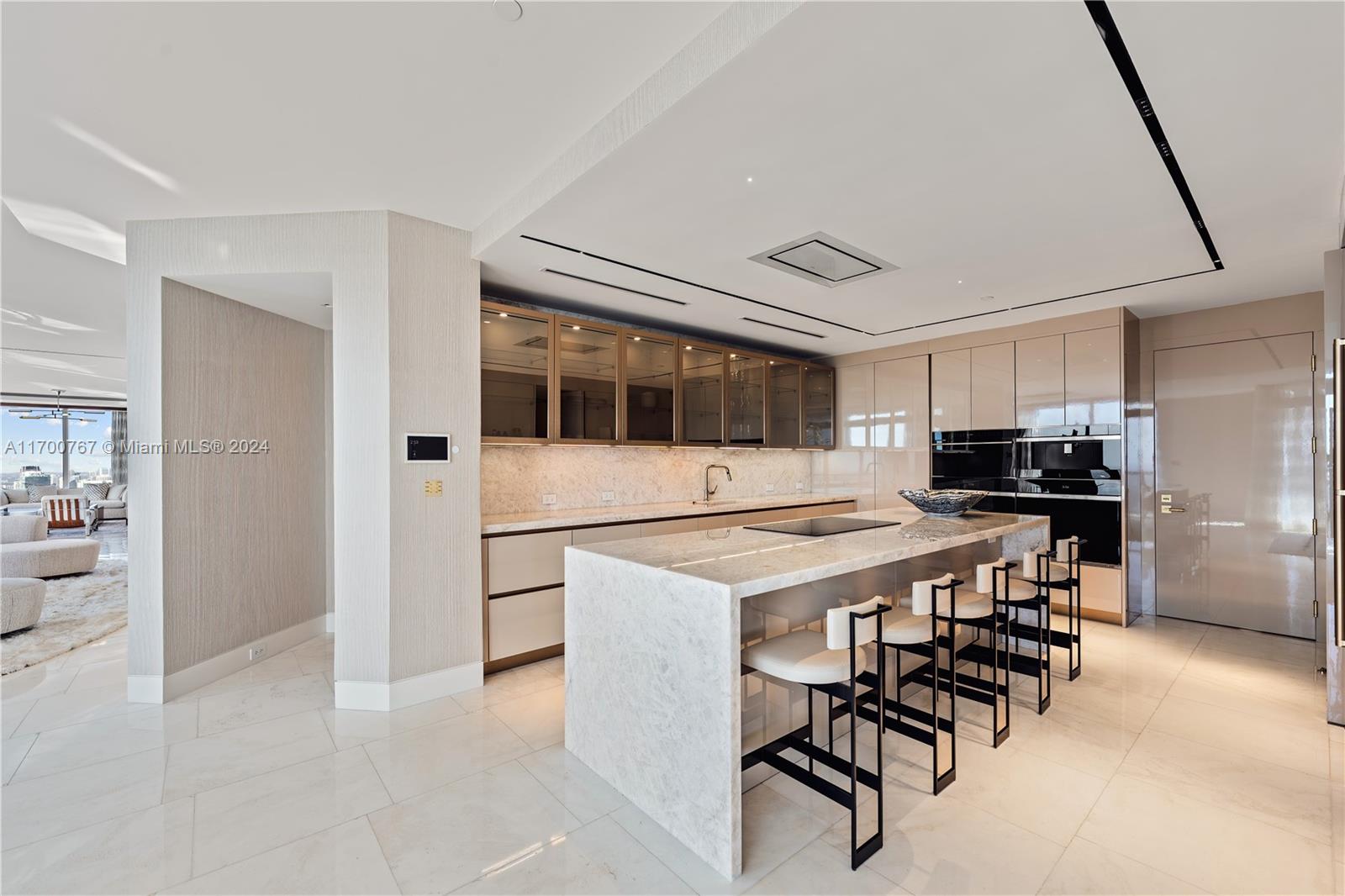 MILLENNIUM TOWER RESIDENC - Residential
