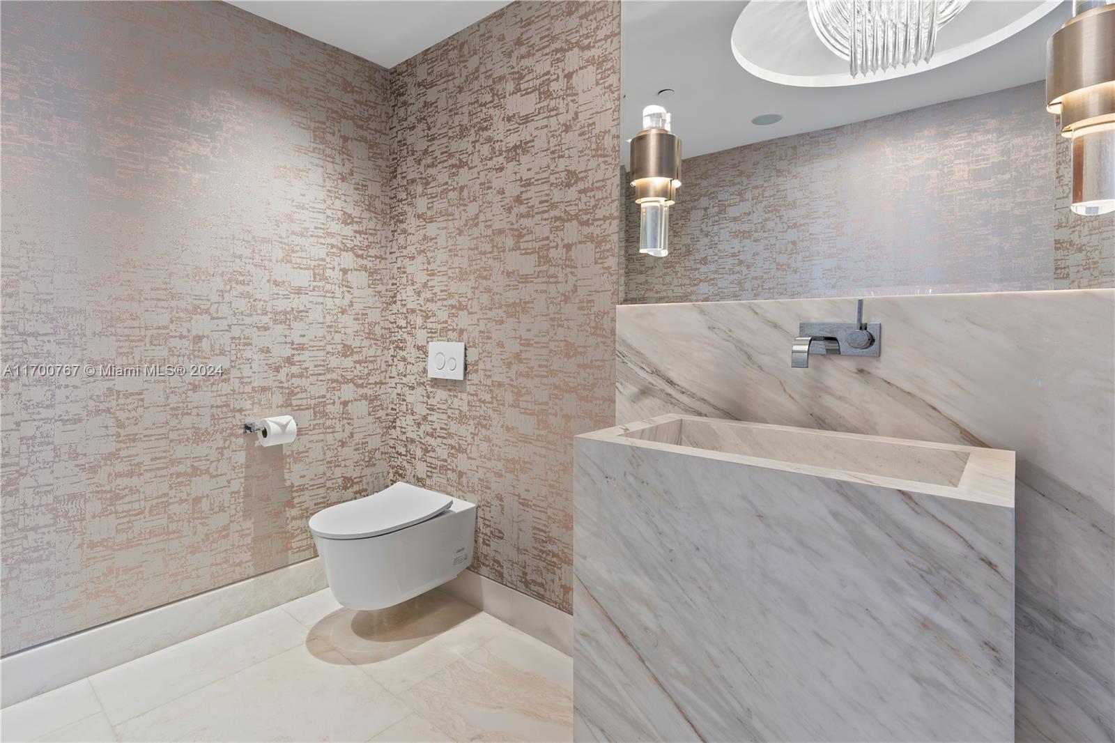 MILLENNIUM TOWER RESIDENC - Residential