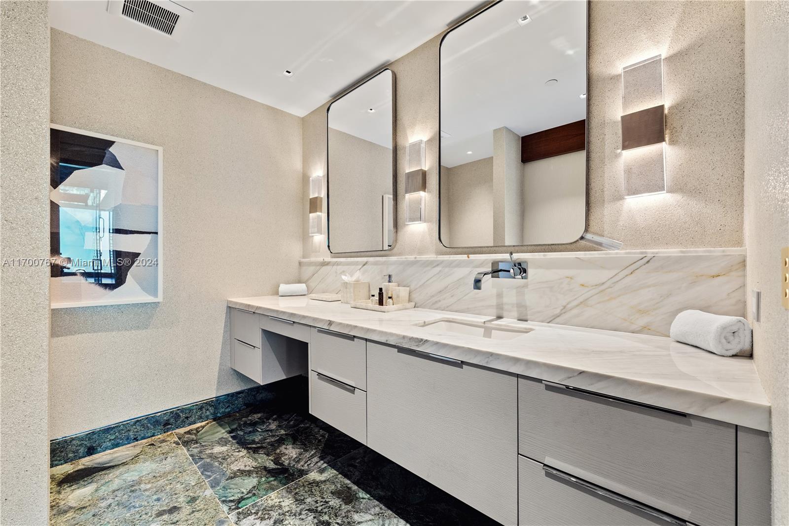 MILLENNIUM TOWER RESIDENC - Residential
