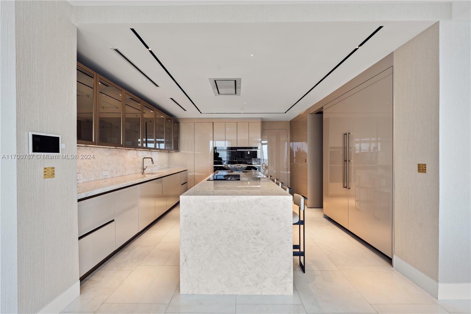 MILLENNIUM TOWER RESIDENC - Residential