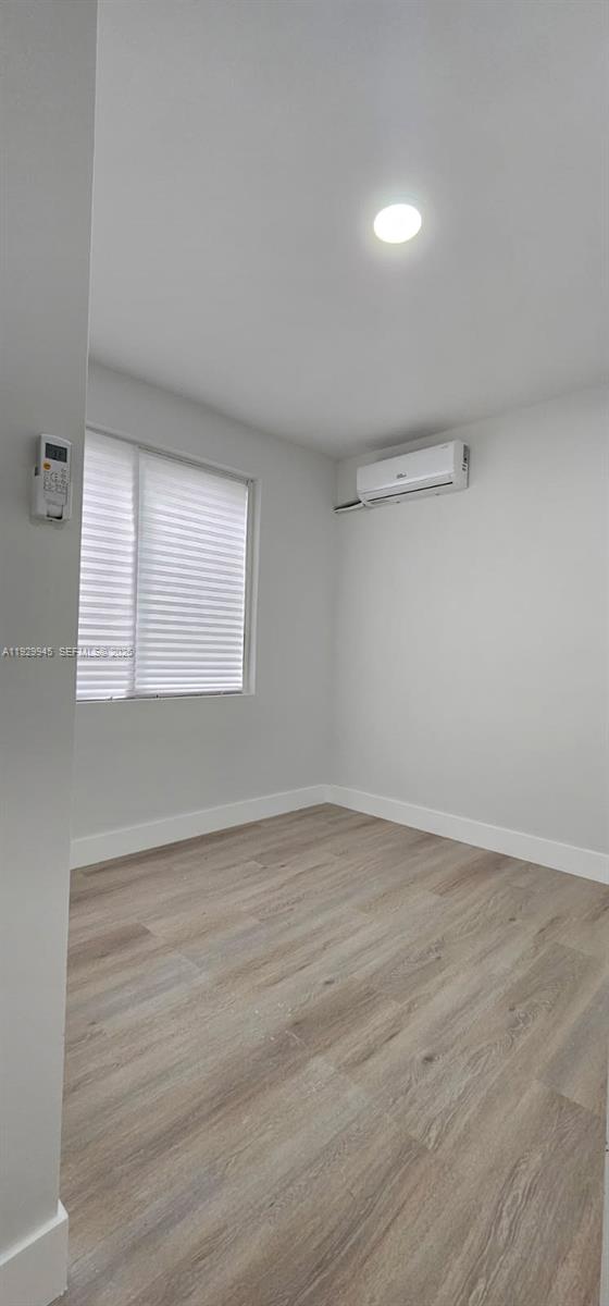 BEACON MANOR - Residential Lease