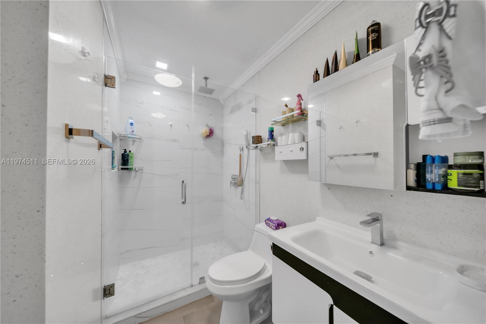 ALE CONDO - Residential