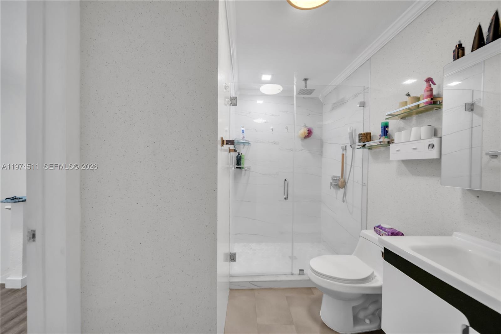 ALE CONDO - Residential