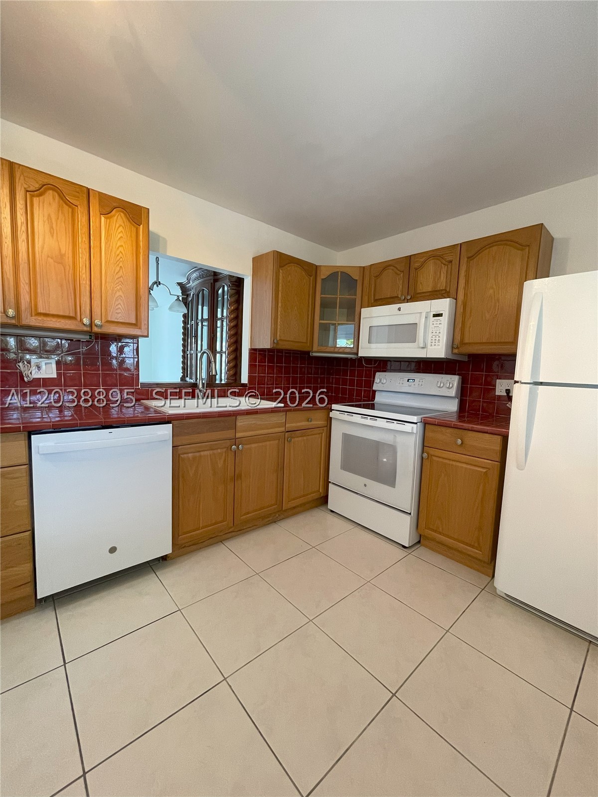 3750 NE 169th St 408