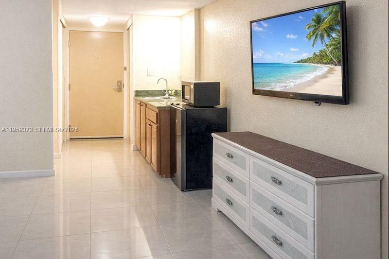 THE AVENTURA BEACH CLUB C - Residential