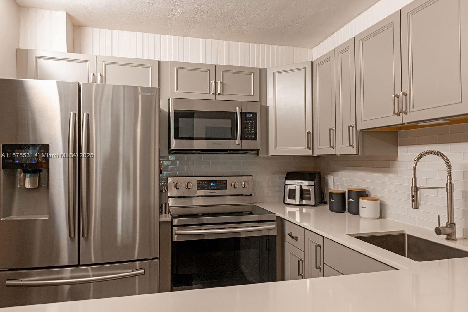 1681 NW 70th Ave 306