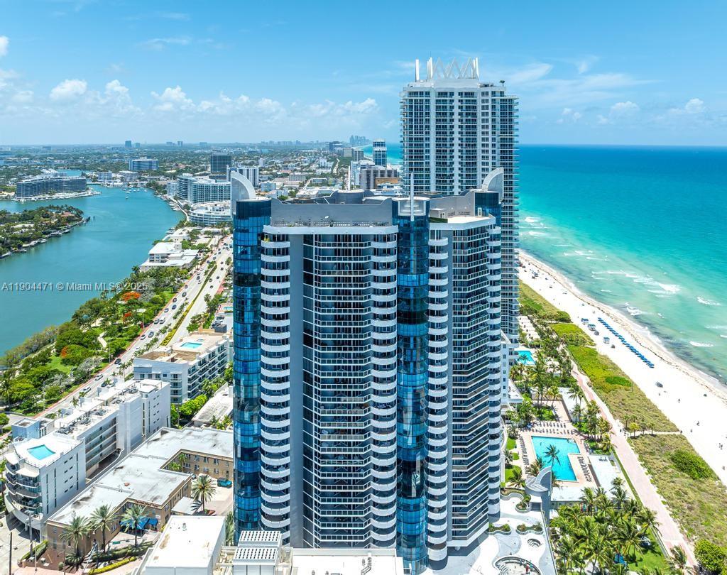 LA GORCE PALACE CONDO - Residential Lease