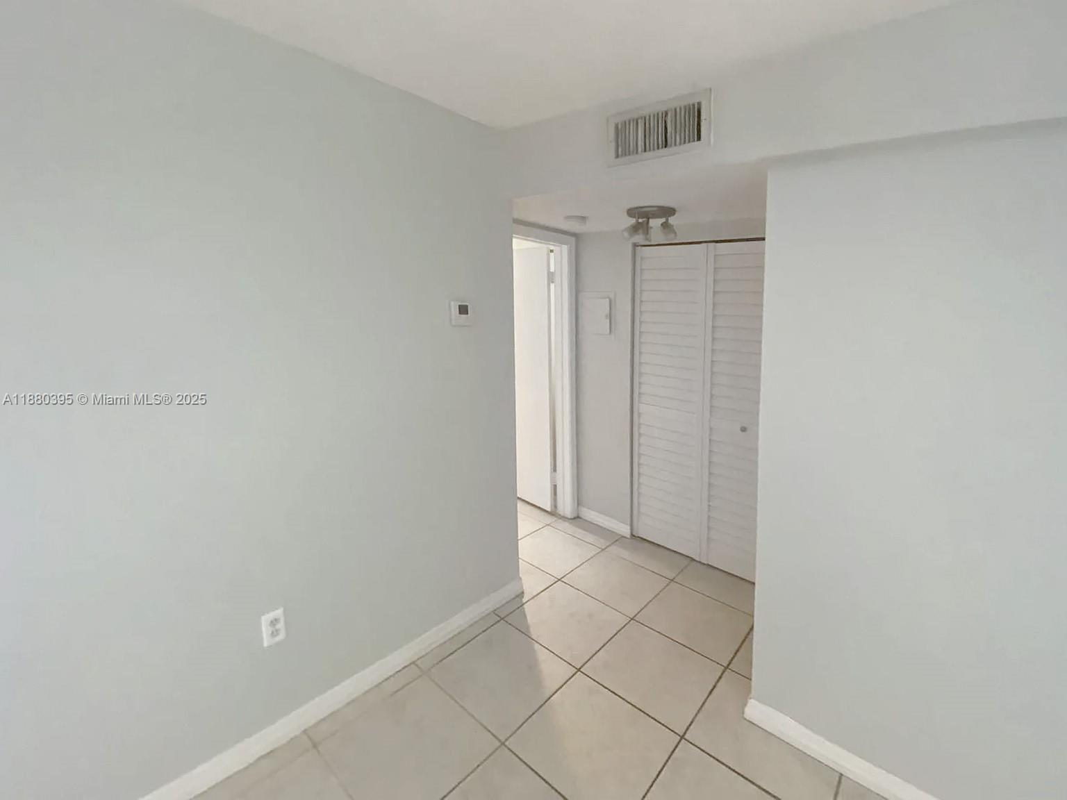 DADELAND GROVE CONDO - Residential Lease