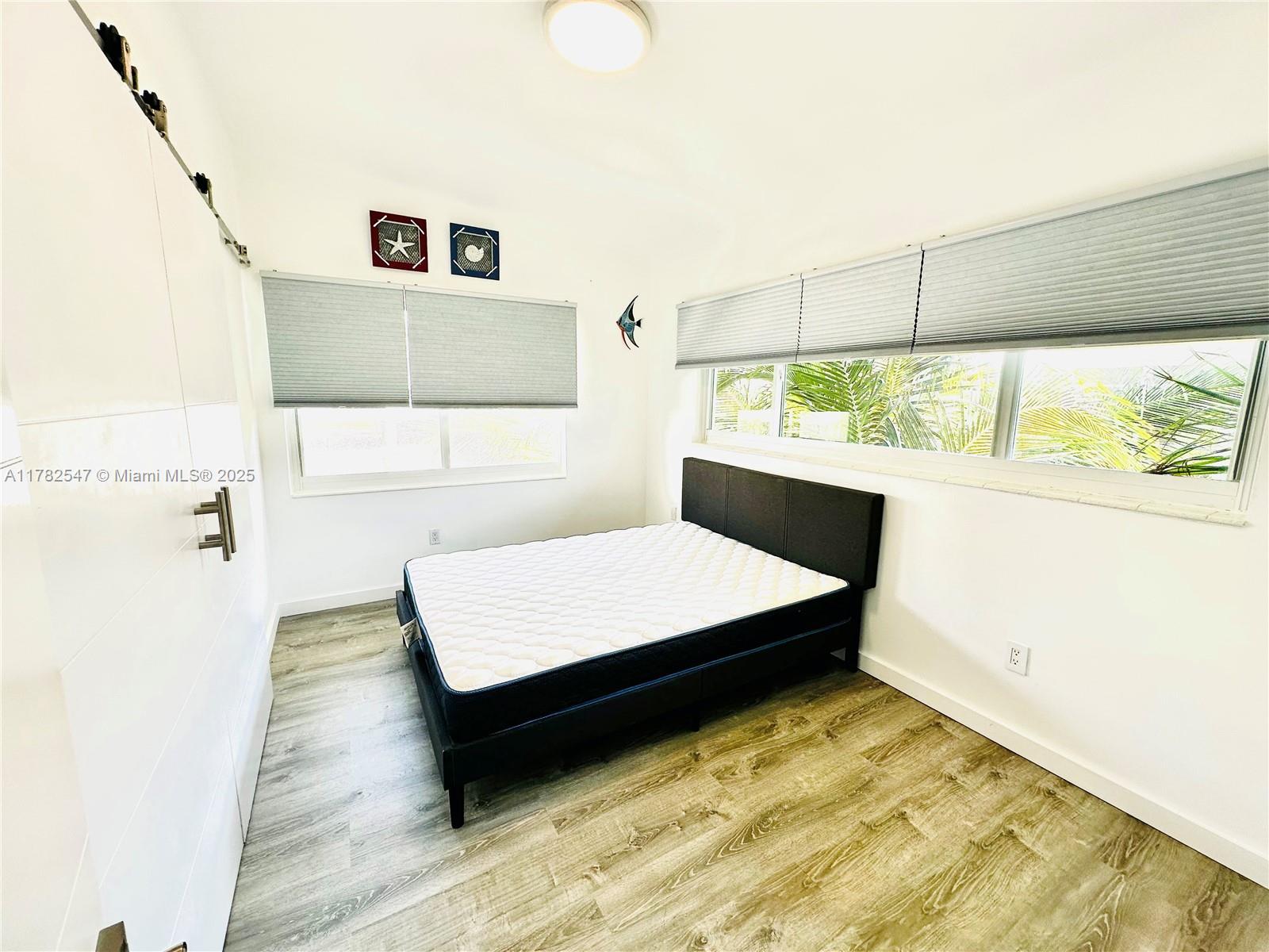 EASTERN SHORES 2ND ADDN - Residential