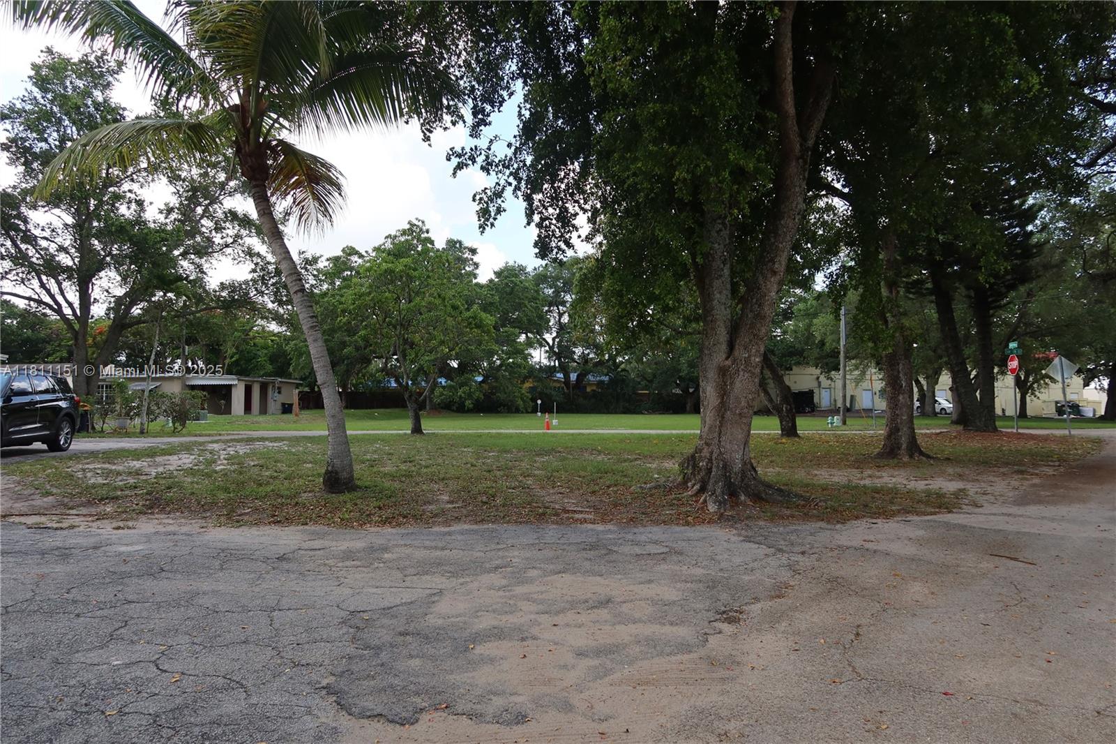 FRANCES GROVE ESTATES - Land