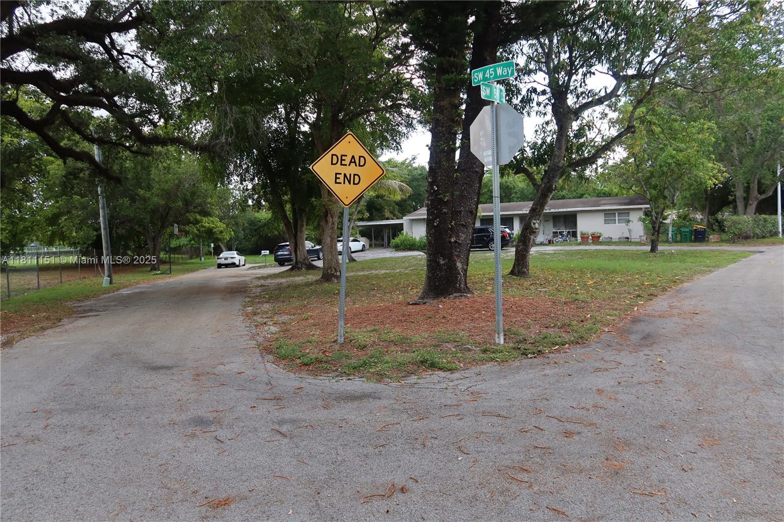 FRANCES GROVE ESTATES - Land