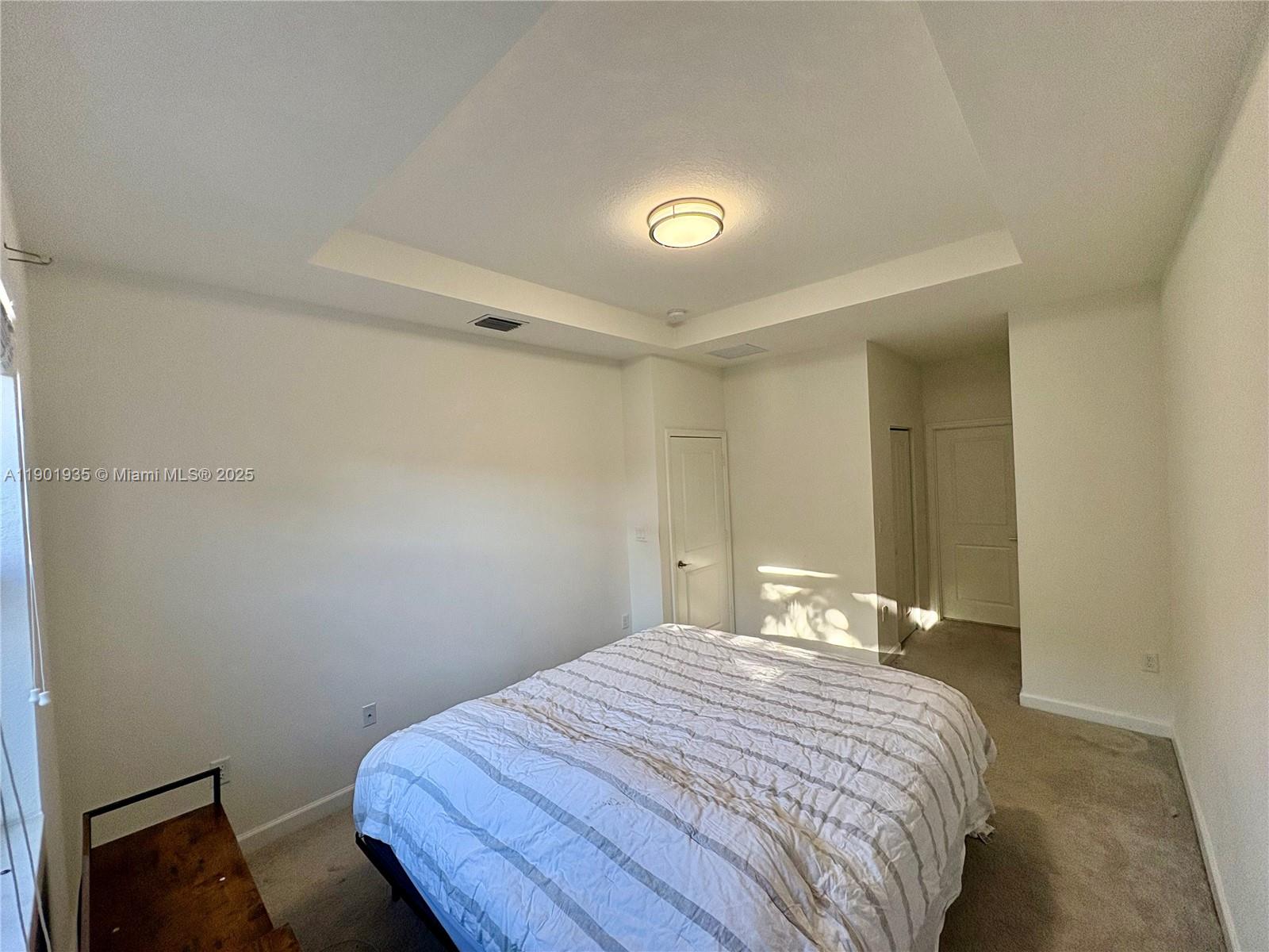 KEYS GATE RESIDENTIAL - Residential Lease