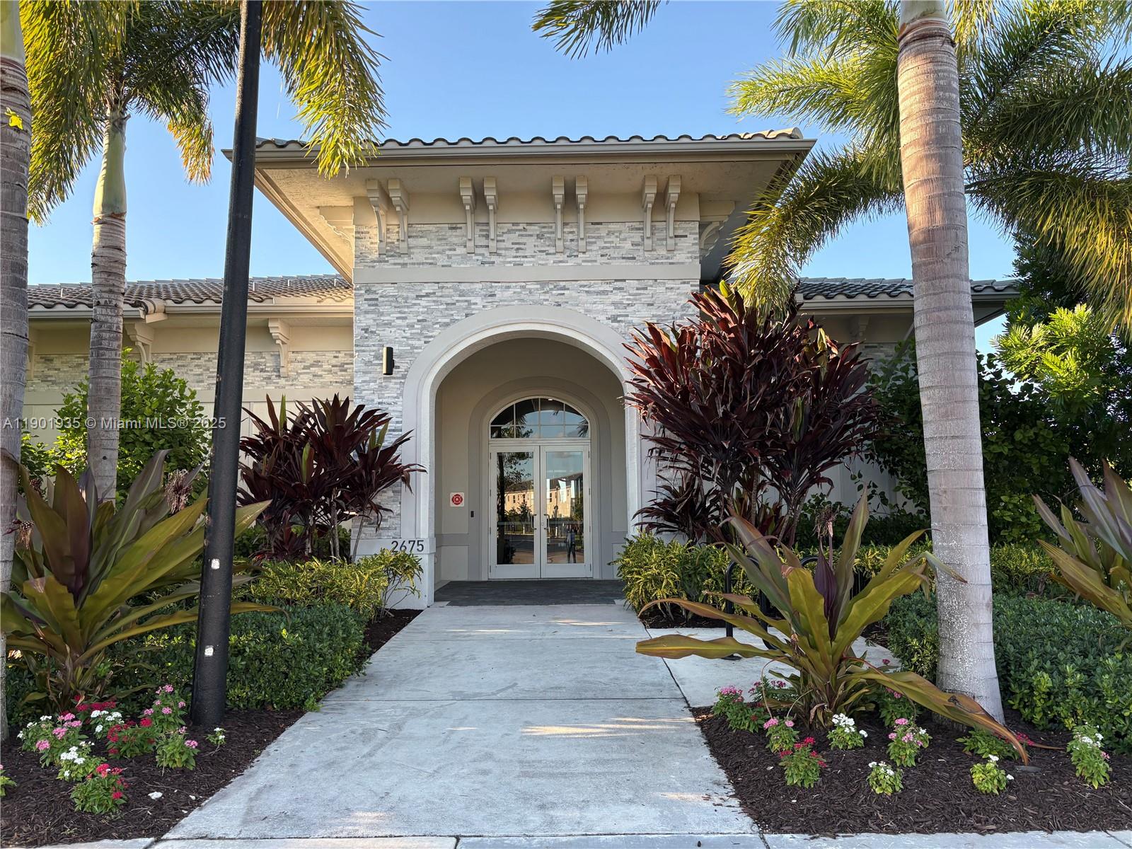 KEYS GATE RESIDENTIAL - Residential Lease