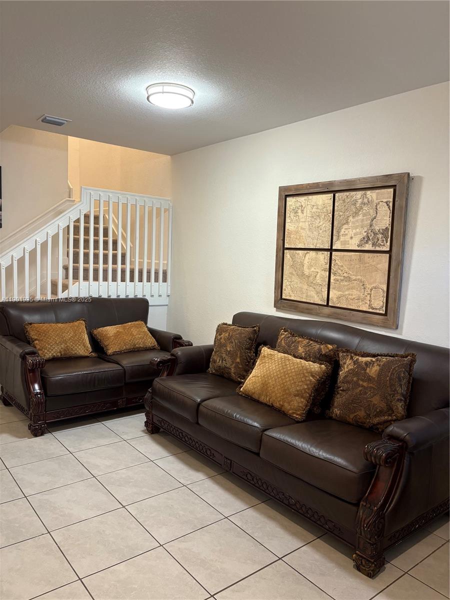 KEYS GATE RESIDENTIAL - Residential Lease