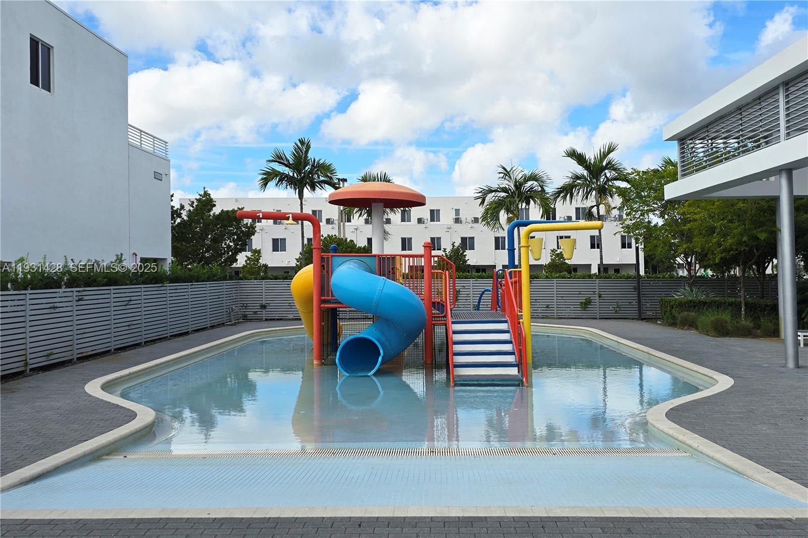 LANDMARK AT DORAL - Residential Lease