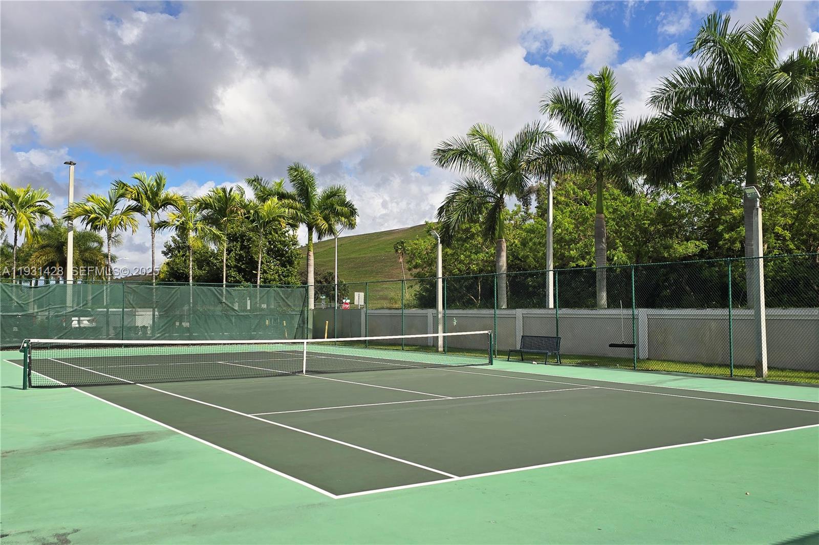 LANDMARK AT DORAL - Residential Lease