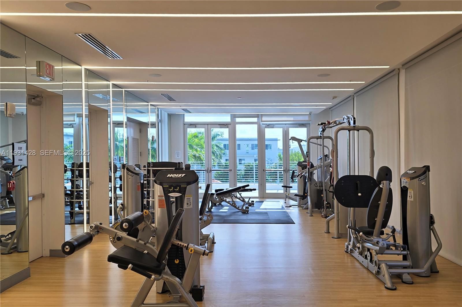 LANDMARK AT DORAL - Residential Lease