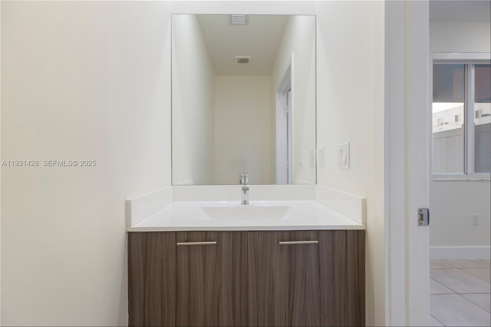 LANDMARK AT DORAL - Residential Lease