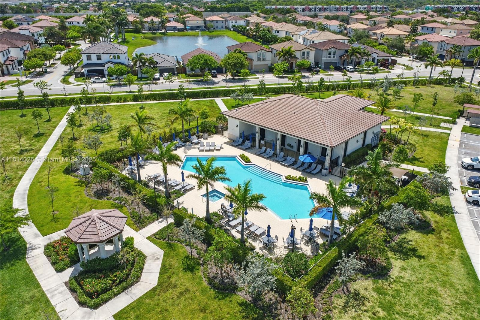 ENCLAVE SOUTH PHASE 1 - Residential Lease