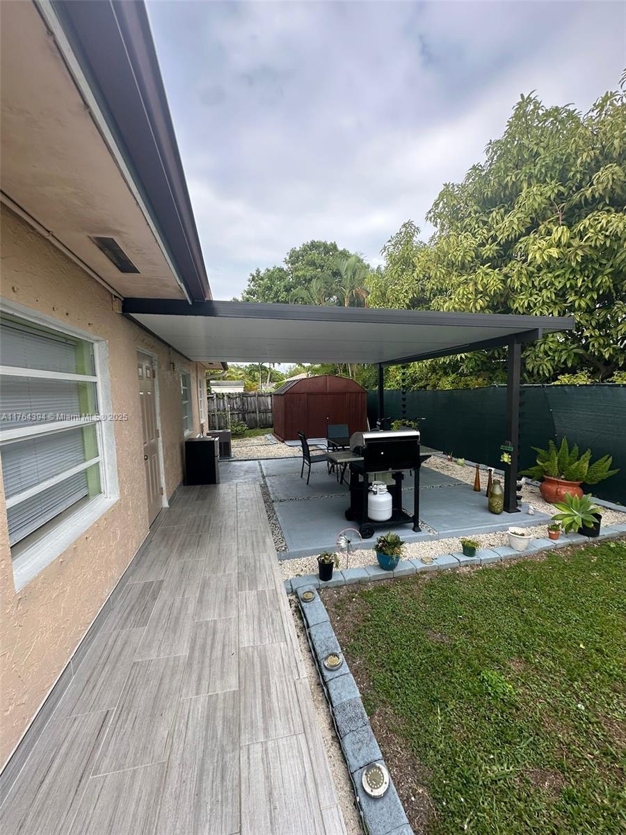Property for Sale at 13330 Sw 79th St, Miami, Broward County, Florida - Bedrooms: 3 
Bathrooms: 2  - $940,000
