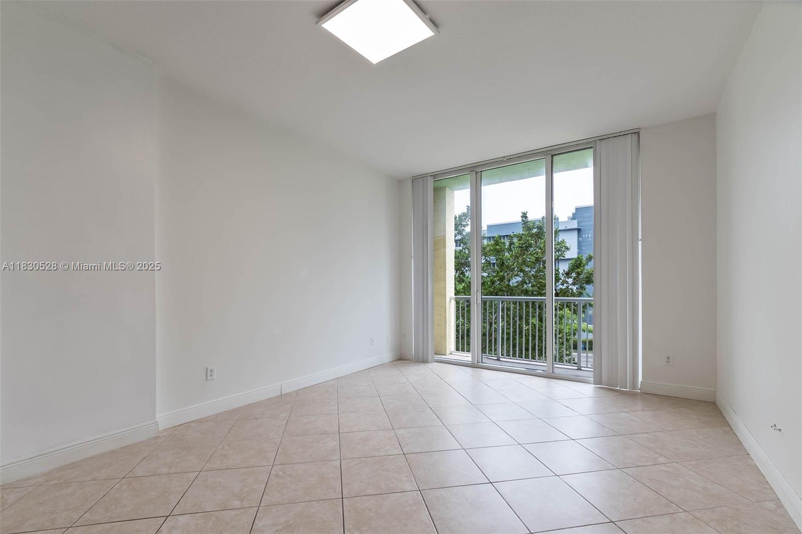 1350 NW 8th Ct A4