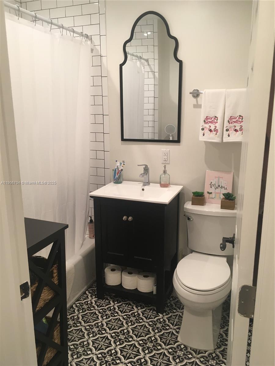 SYLVAN SQUARE - Residential Lease