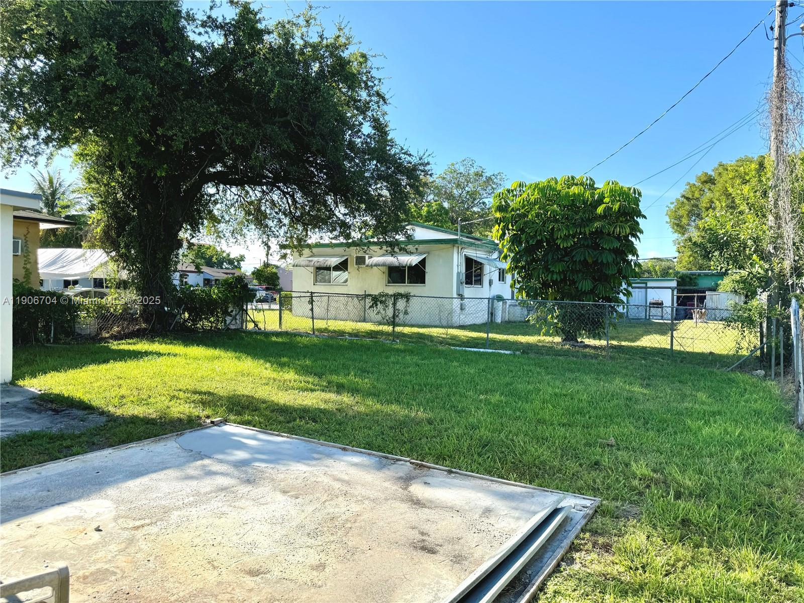 SYLVAN SQUARE - Residential Lease