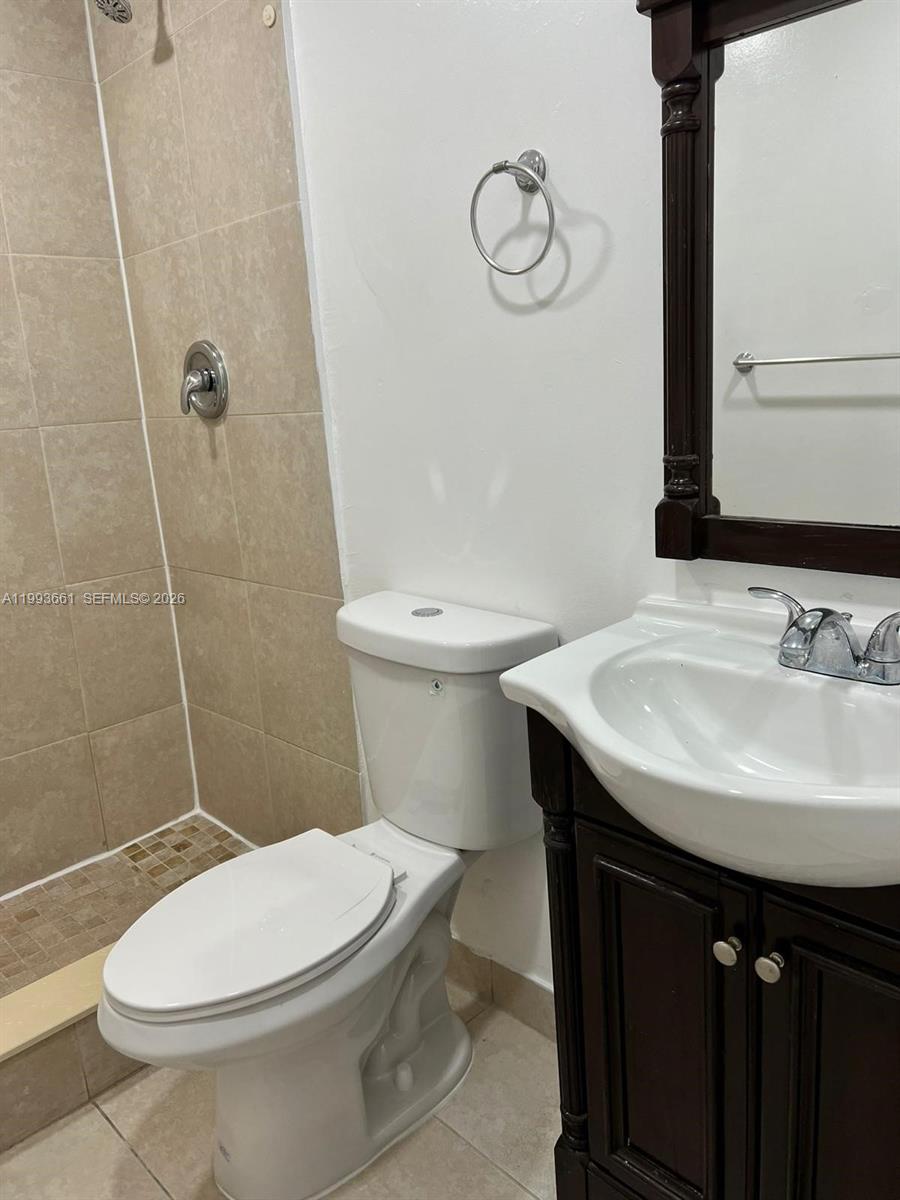 VILLA BELLINI CONDO - Residential Lease