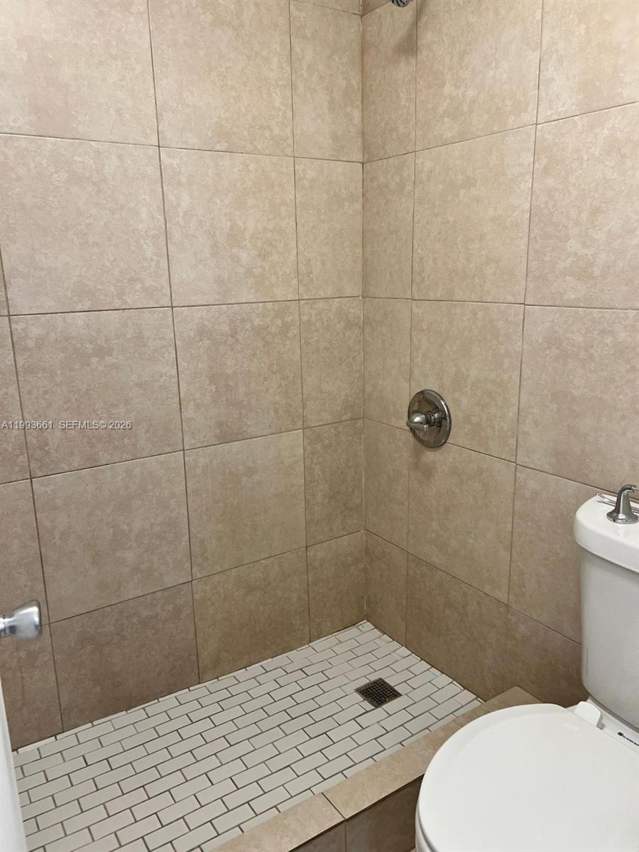 VILLA BELLINI CONDO - Residential Lease
