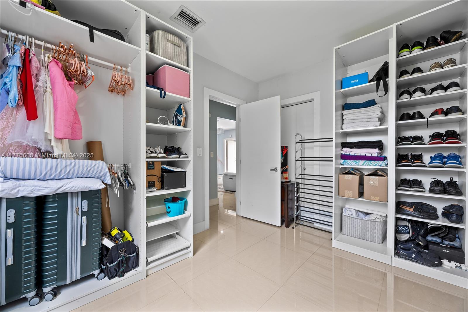 NEW SILVER CREST - Residential