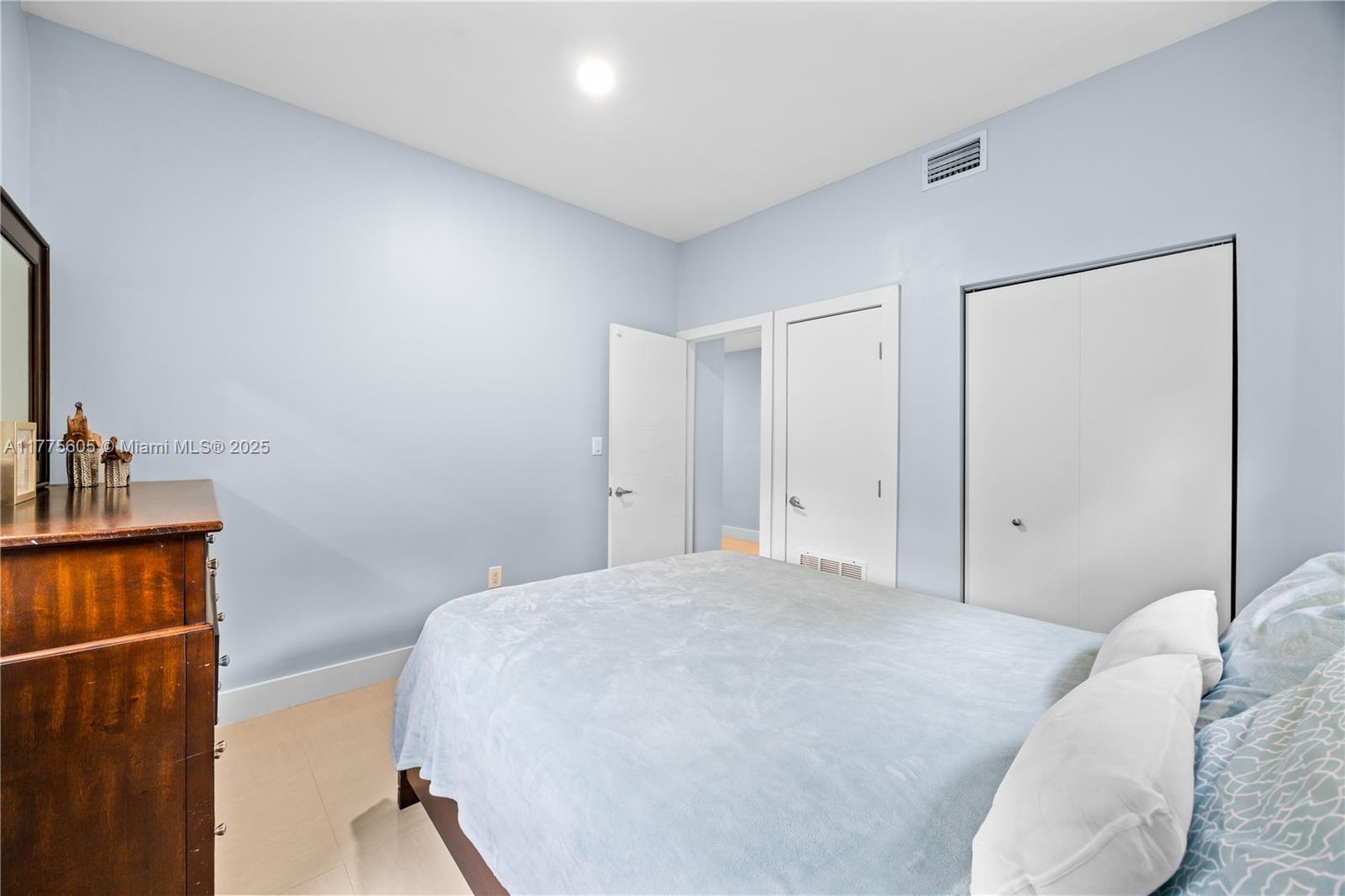 NEW SILVER CREST - Residential