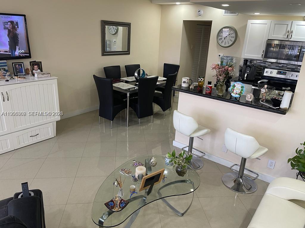 OCEANSIDE APARTMENTS CO-O - Residential