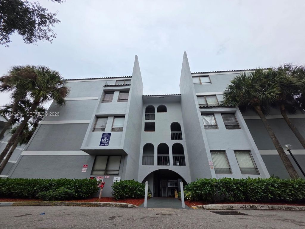 Photo of 1880 N Congress Ave #104, West Palm Beach, FL 33401 (MLS # A11949414)