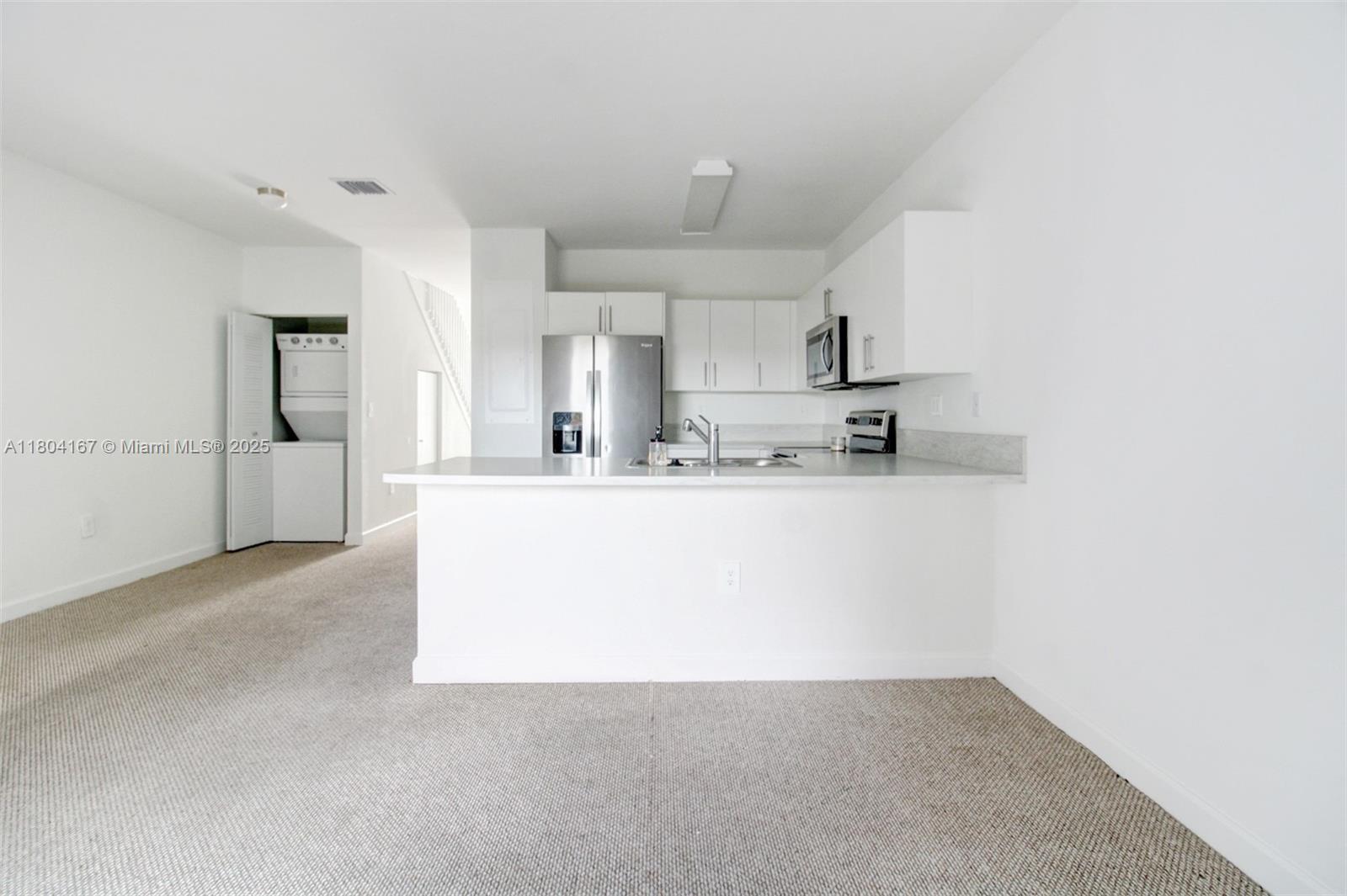 FOREST PARK VILLAS - Residential