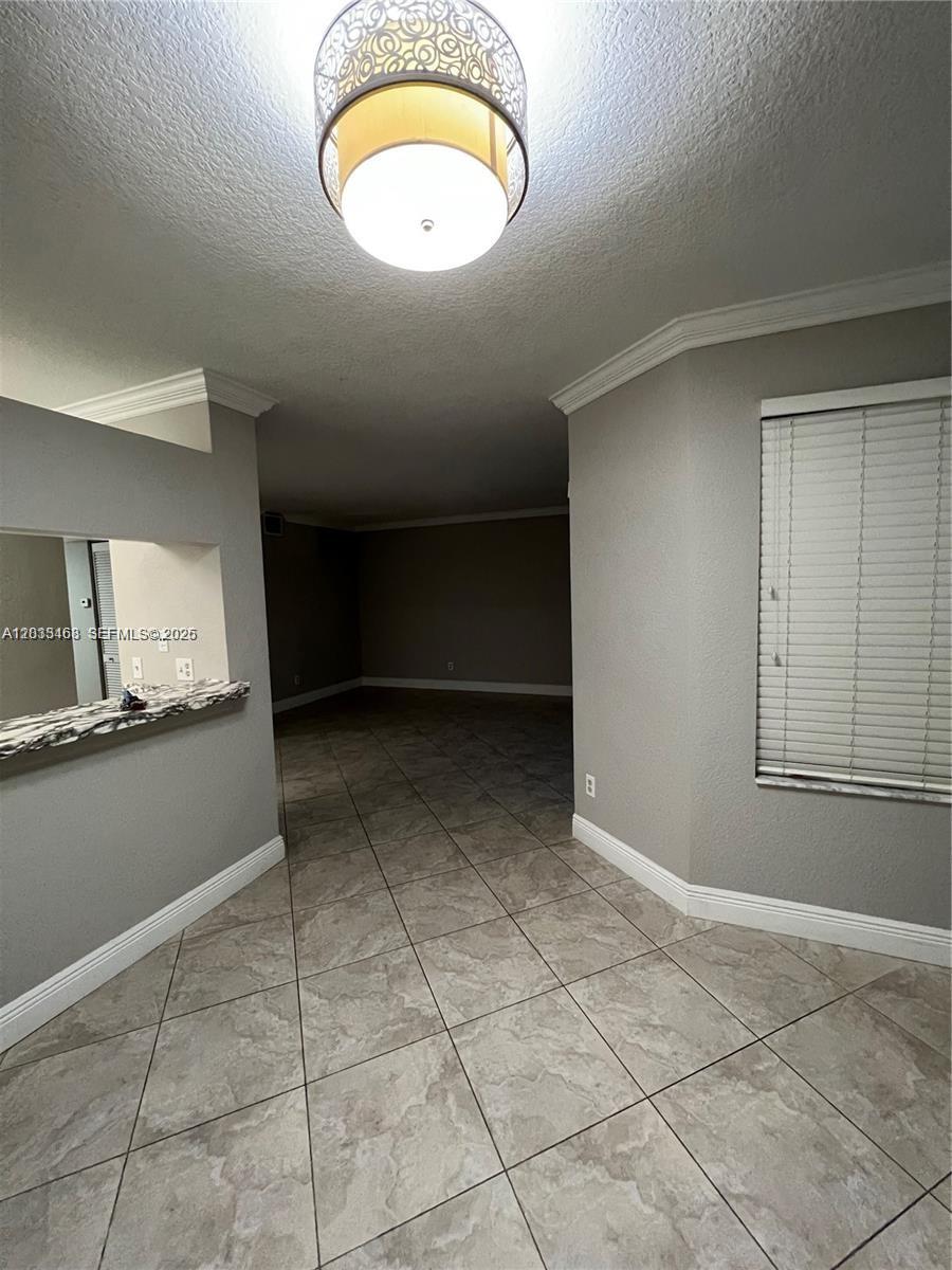 1097 Coral Club Dr 1097